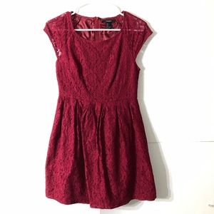3/$20 Forever 21 burgundy lace short dress